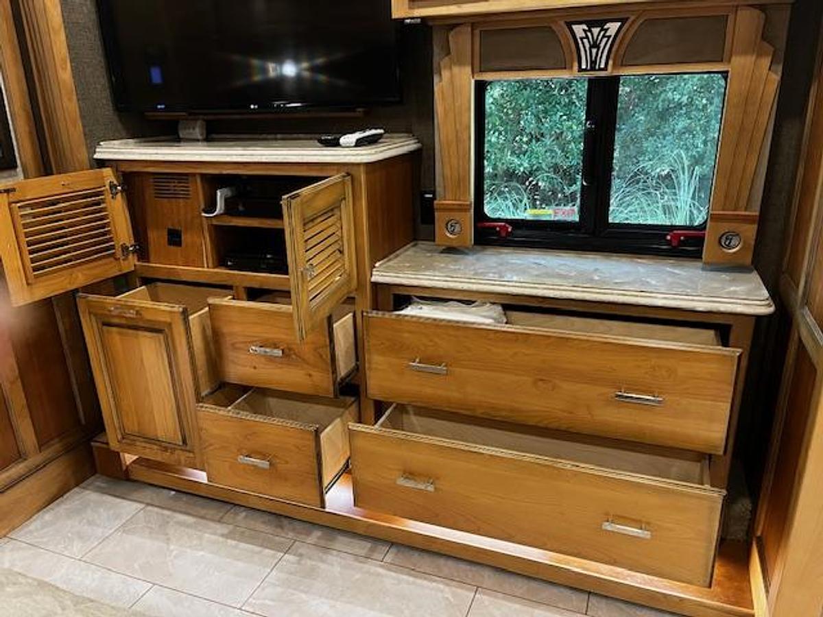 Used 2017 Tiffin Motorhome Phaeton 40IH 41' Class A Motorhome