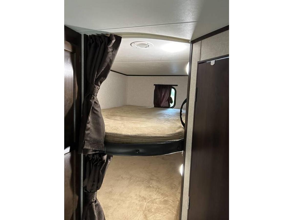 Used 2018 Jayco Jay Flight 28BHS Travel Trailer