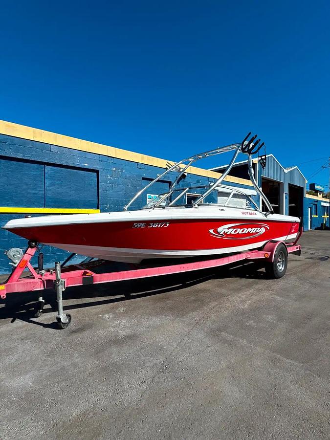 Used 2003 Moomba Outback