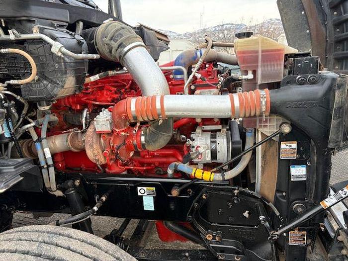 Used 2021 KENWORTH T880 Sleeper Semi Truck