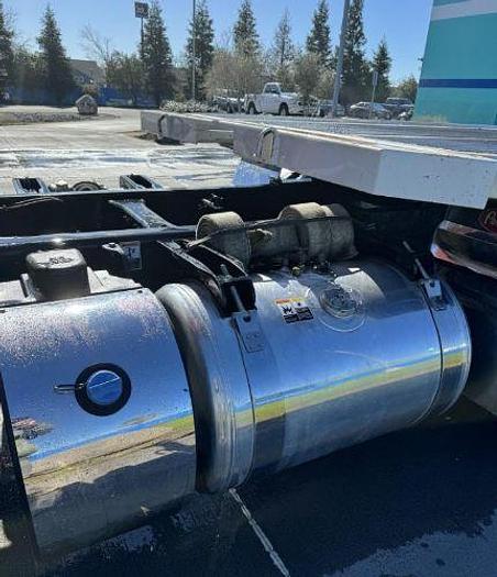 Used 2023 Peterbilt 579