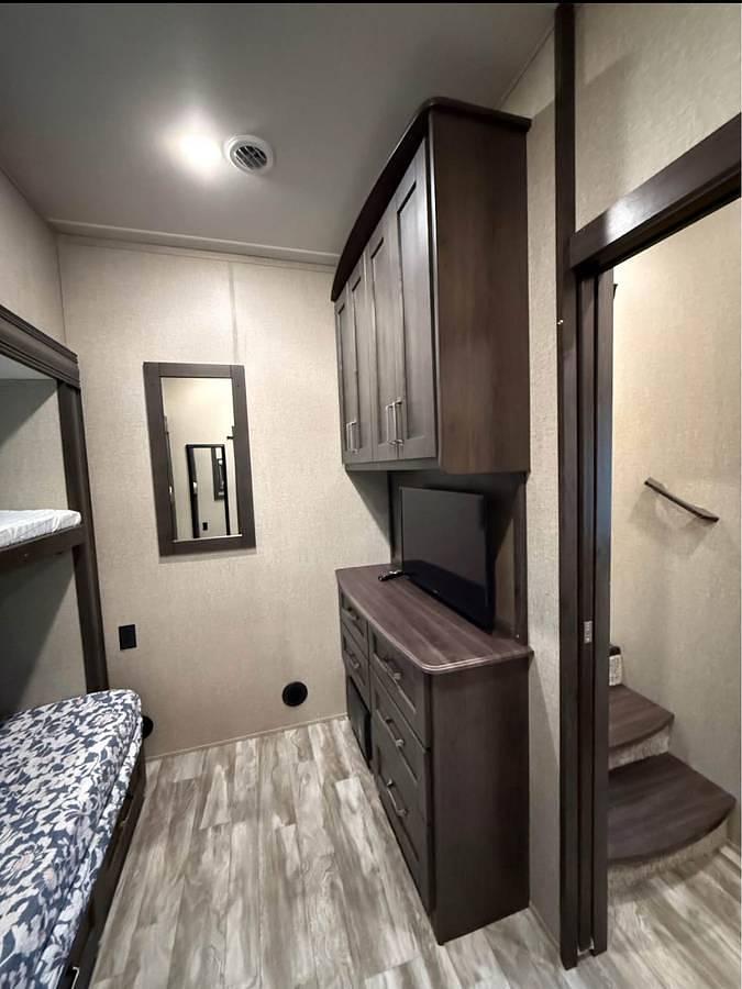 Used 2021 Grand Design Reflection 31MB