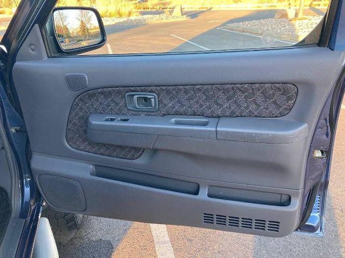 Used 2000 Nissan Xterra XE