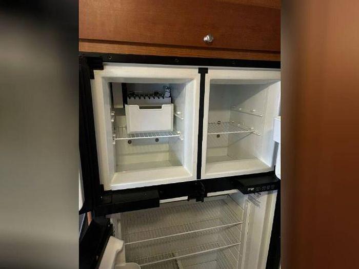 Used 2008 Itasca Latitude 39W