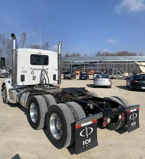 Used 2020 Peterbilt 579
