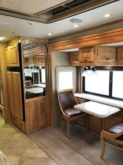 Used 2005 Monaco Executive 40PBT