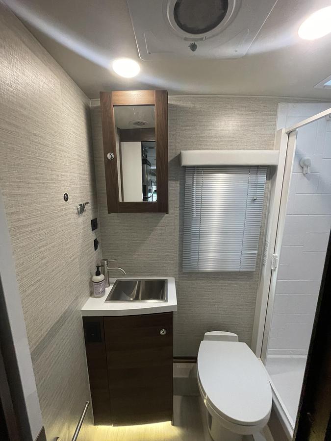 Used 2021 Winnebago View 24D Class C Motorhome