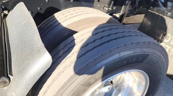 Used 2014 Hino 258 Rollback Tow Truck