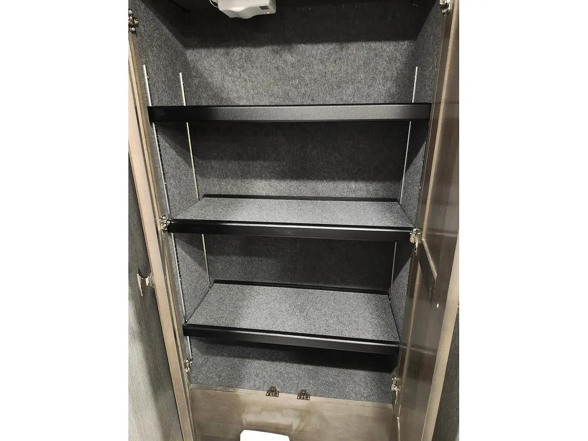 Used 2022 Fleetwood Discovery Lxe 44s