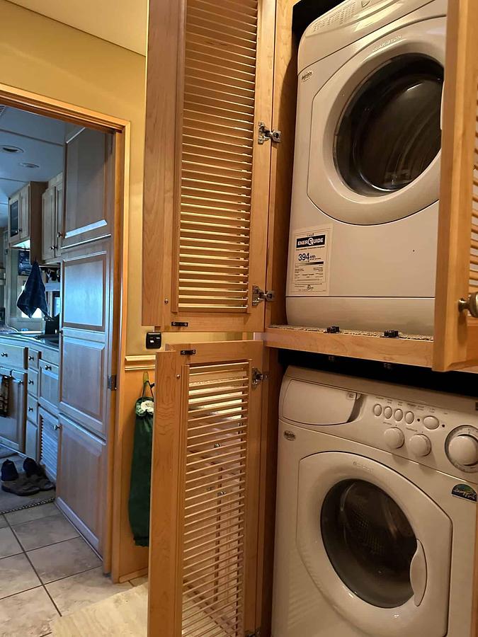 Used 2008 Renegade Classic Super C Motorhome