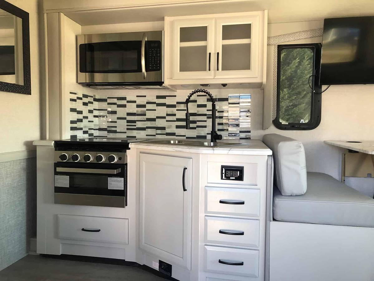 Used 2024 Fleetwood Flair 28A Class A Motorhome