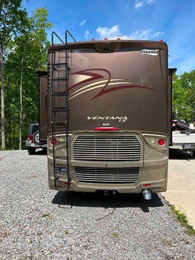 Used 2014 Newmar Ventana 3849