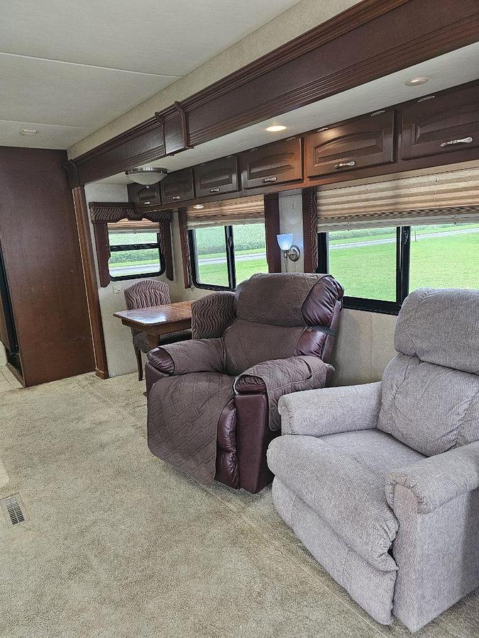 Used 2007 Newmar Kountry Star 3910
