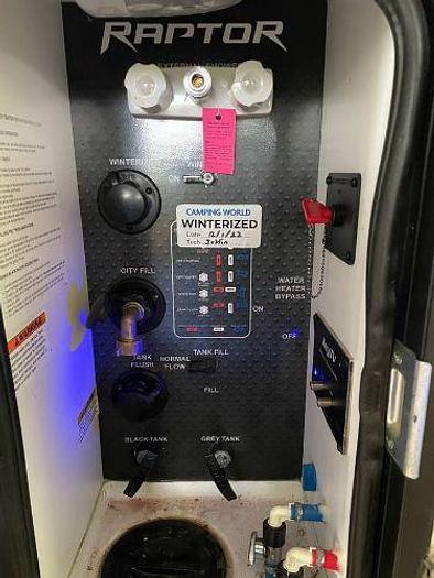 Used 2021 Keystone Carbon 348