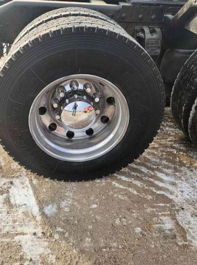 Used 2004 Peterbilt 379