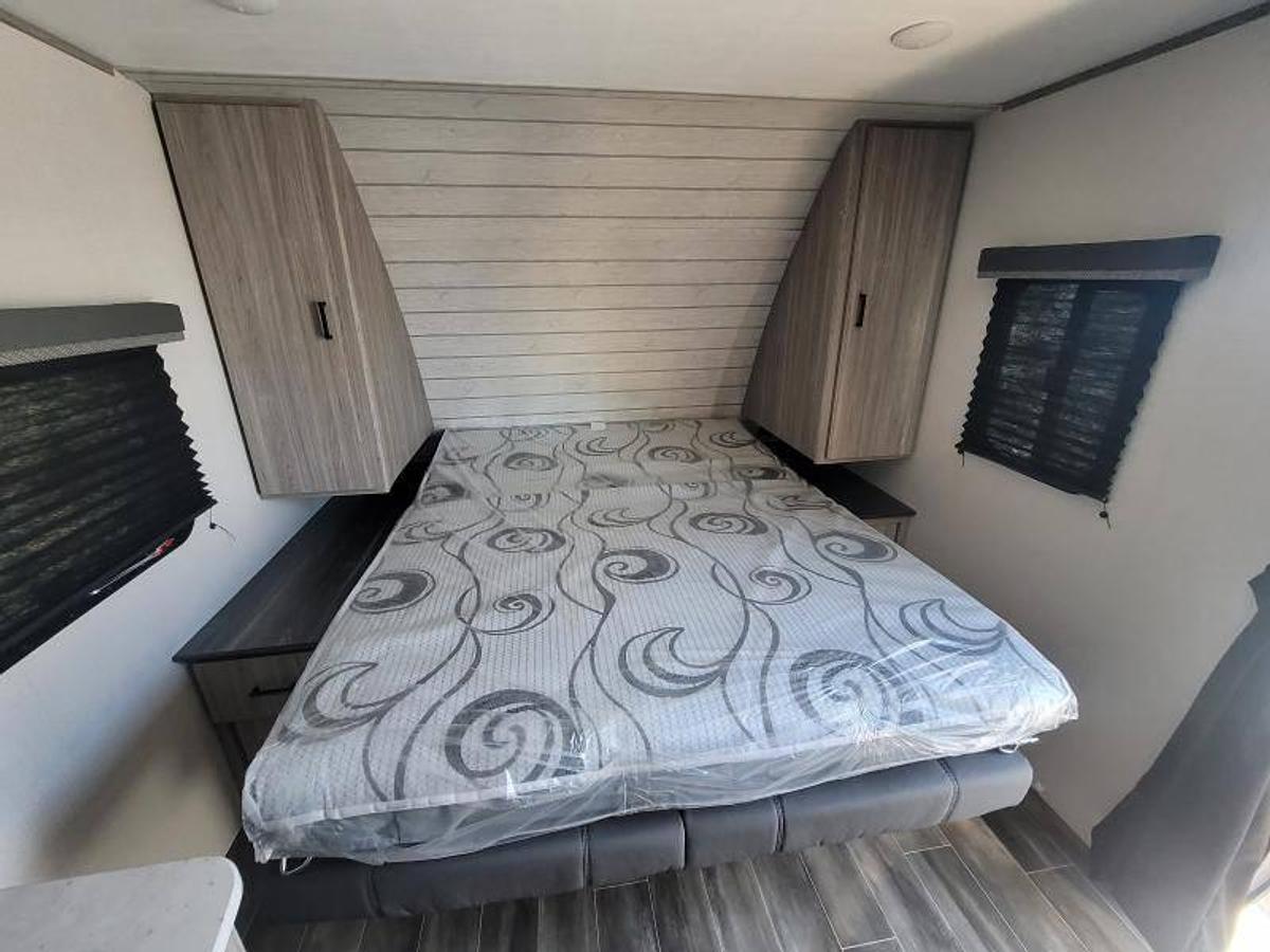 Used 2022 Keystone Passport 219BH