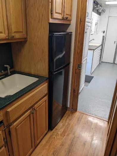 Used 2003 KENWORTH T300