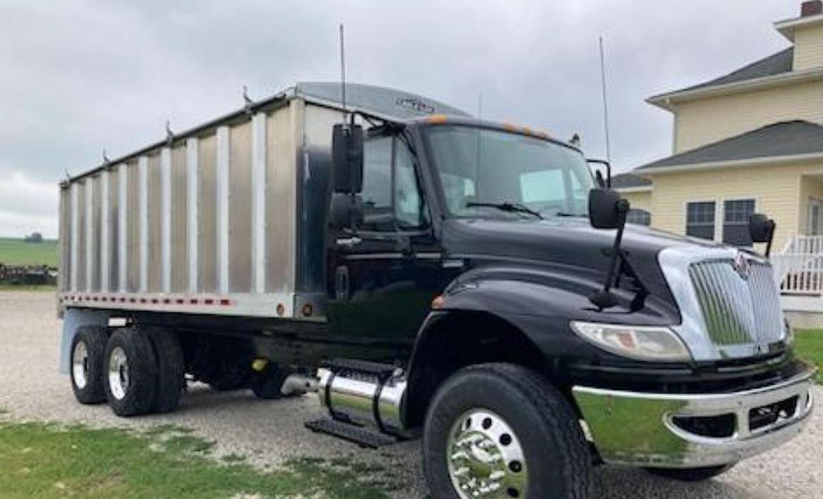 Used 2010 International Durastar 4400