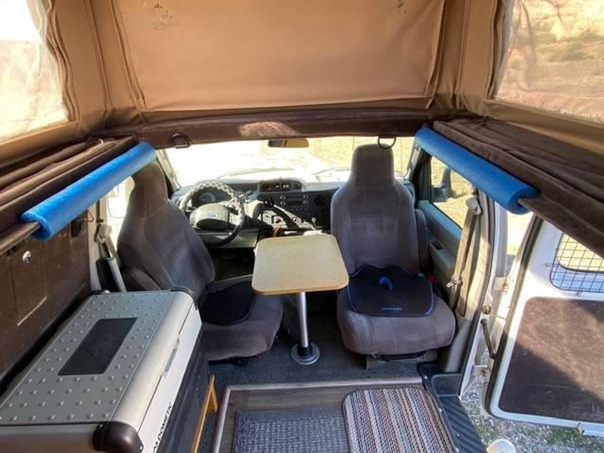 Used 2011 Ford E-350 Econoline