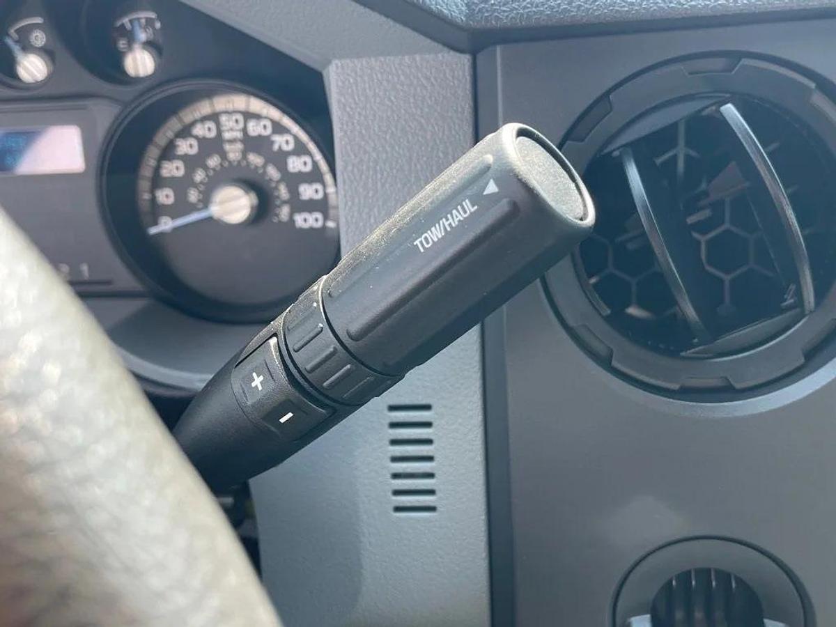 Used 2019 Ford F650 SD Box Truck