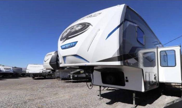 Used 2023 Forest River Cherokee Artic Wolf