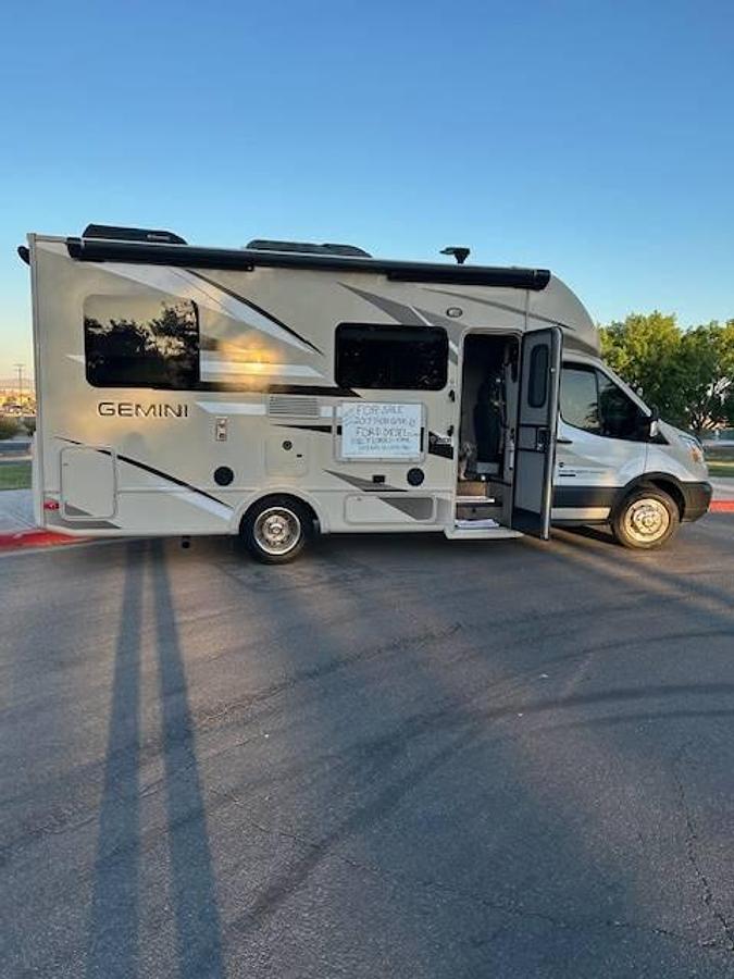 Used 2017 Thor Motor Coach Gemini 23TR Class C Motorhome