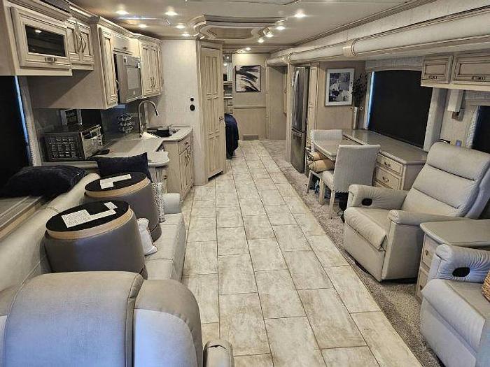 Used 2023 Newmar Kountry Star 4037