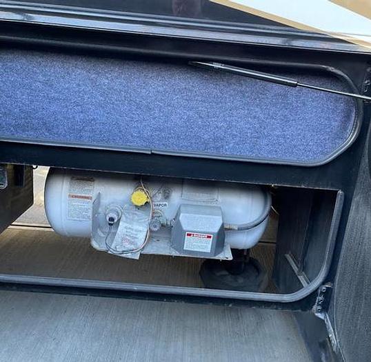 Used 2018 Jayco Seneca 37TS