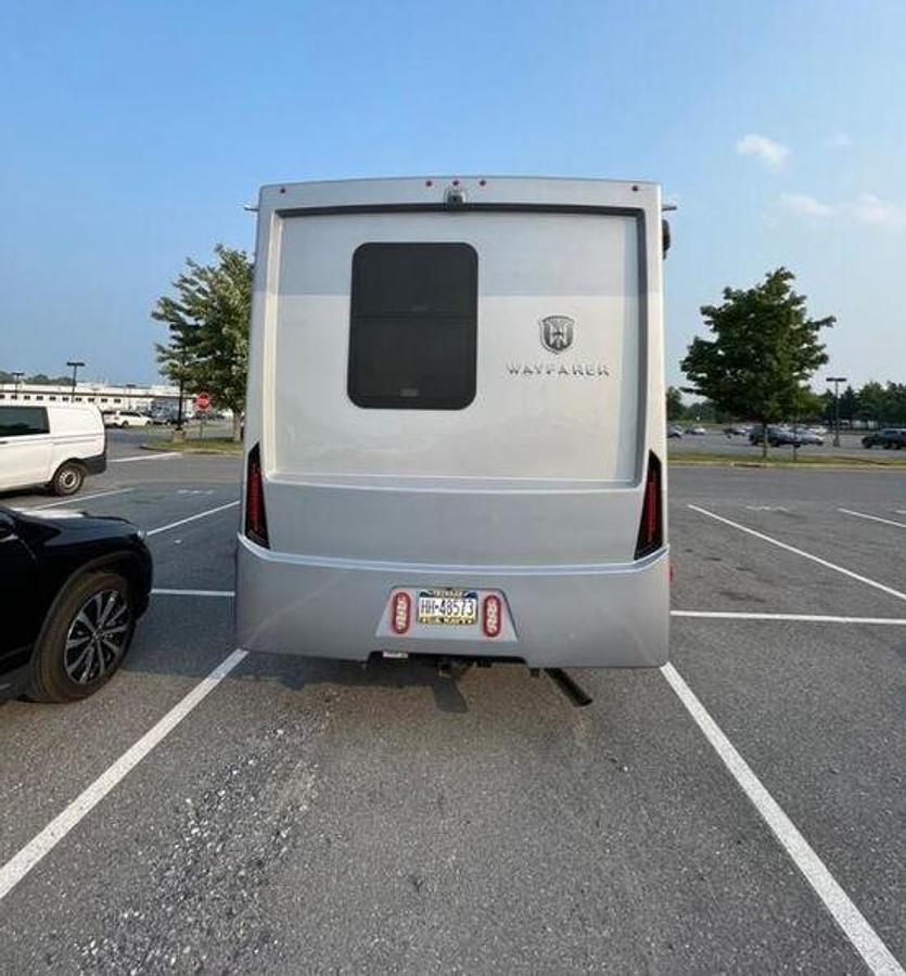 Used 2022 Tiffin Motorhomes Wayfarer 25RW Class C Motorhome