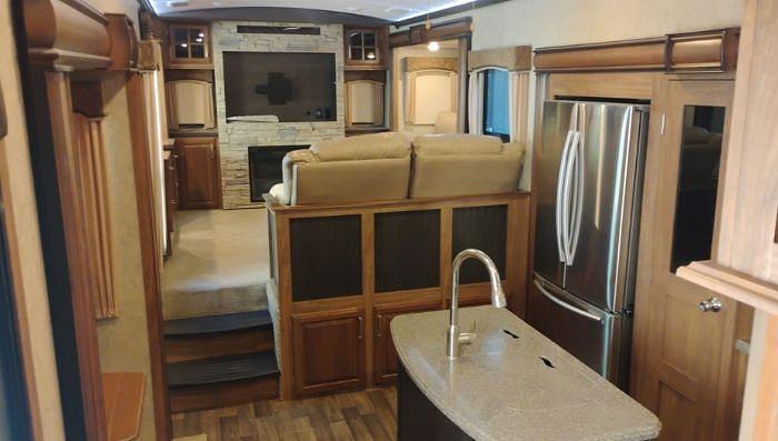 Used 2017 Keystone Montana 3791RD