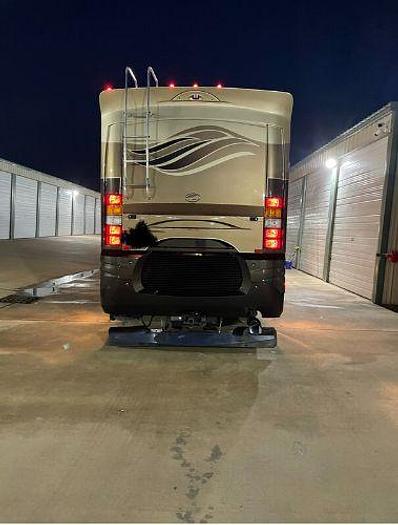 Used 2014 American Coach American Revolution 42W