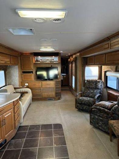 Used 2008 Fleetwood DISCOVERY 40X
