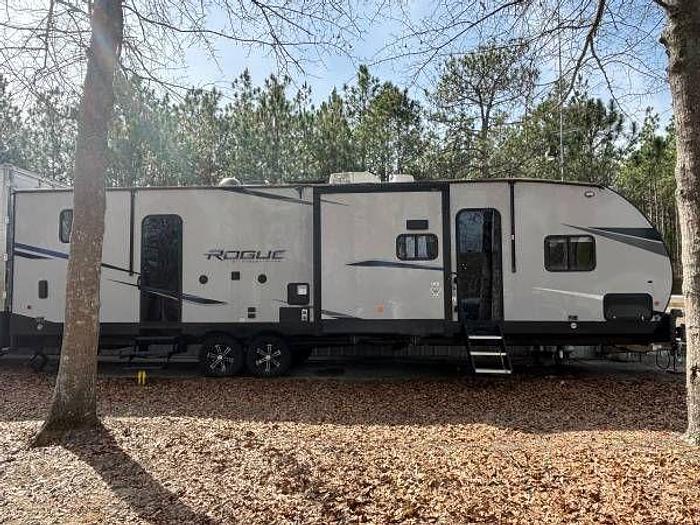 Used 2021 VENGEANCE ROGUE 32V