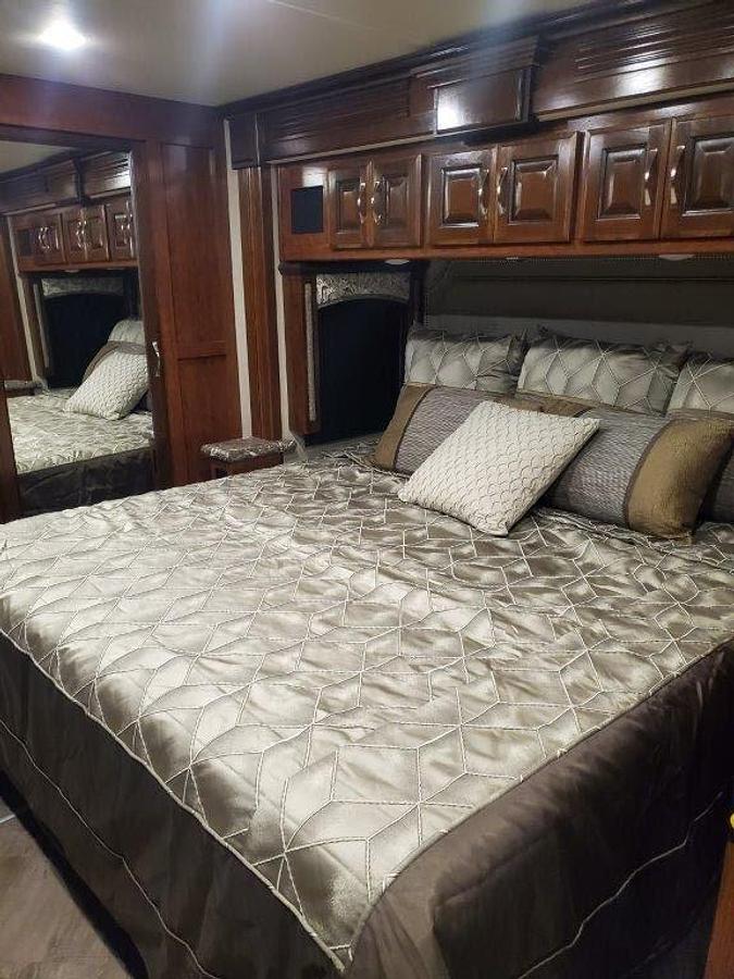 Used 2019 Fleetwood 2019 Fleetwood Pace Arrow LXE 37RClass A Motorhome