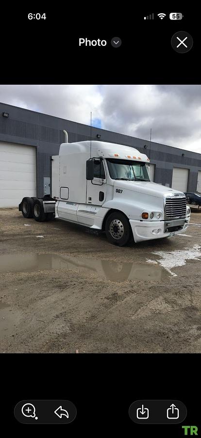 Used 2007 Freightliner Century St120