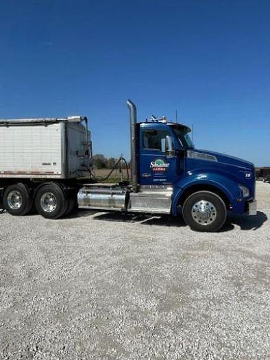 Used 2018 KENWORTH T880