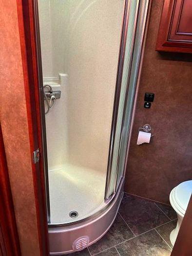 Used 2014 Newmar Ventana 3849