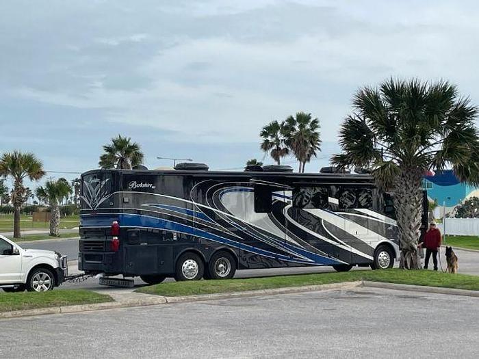 Used 2018 Forest River Berkshire XLT 43C