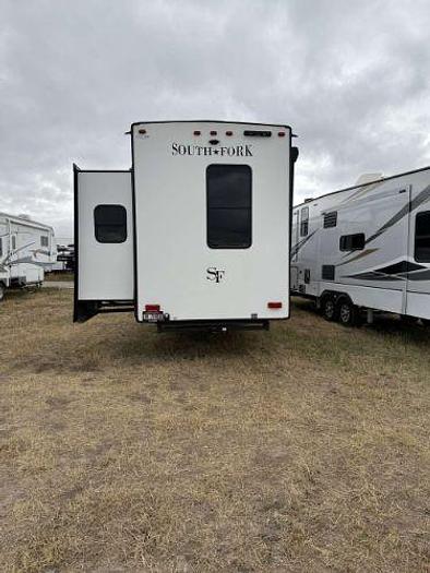 Used 2023 Cruiser RV Southfork 3710FLMB