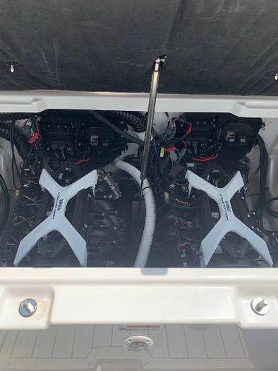 Used 2024 Yamaha 252SD