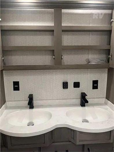 Used 2022 DRV MOBILE SUITES 41RKDB