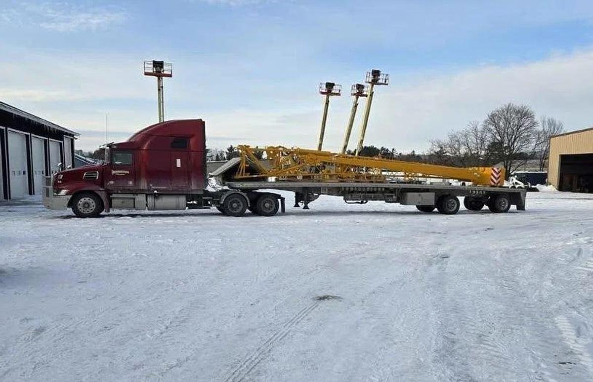 Used 2020 Western Star 5700XE