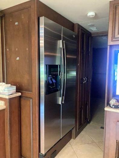 Used 2011 Entegra Anthem 44F