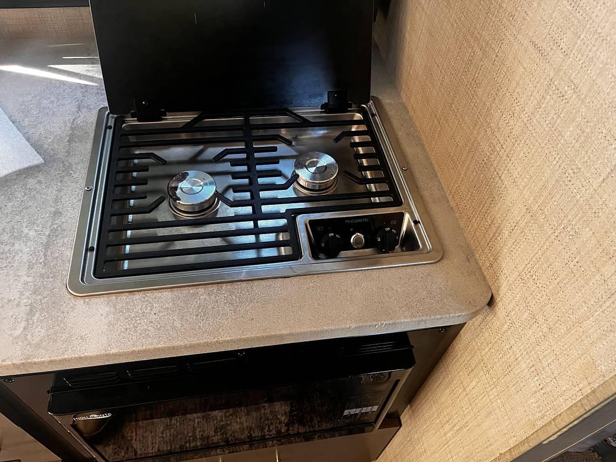 Used 2021 Thor Motor Coach Gemini 23 TE