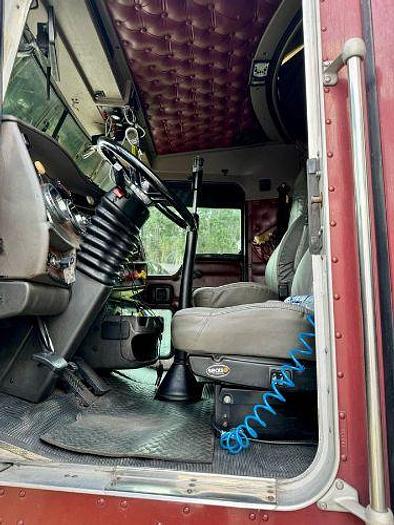 Used 2004 KENWORTH W900L