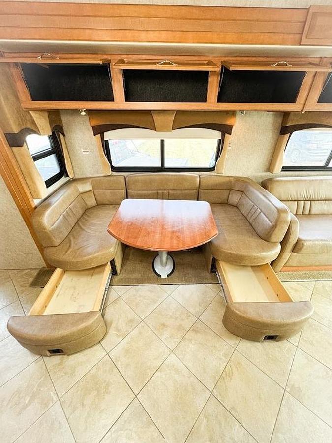 Used 2010 Fleetwood Discovery 40X