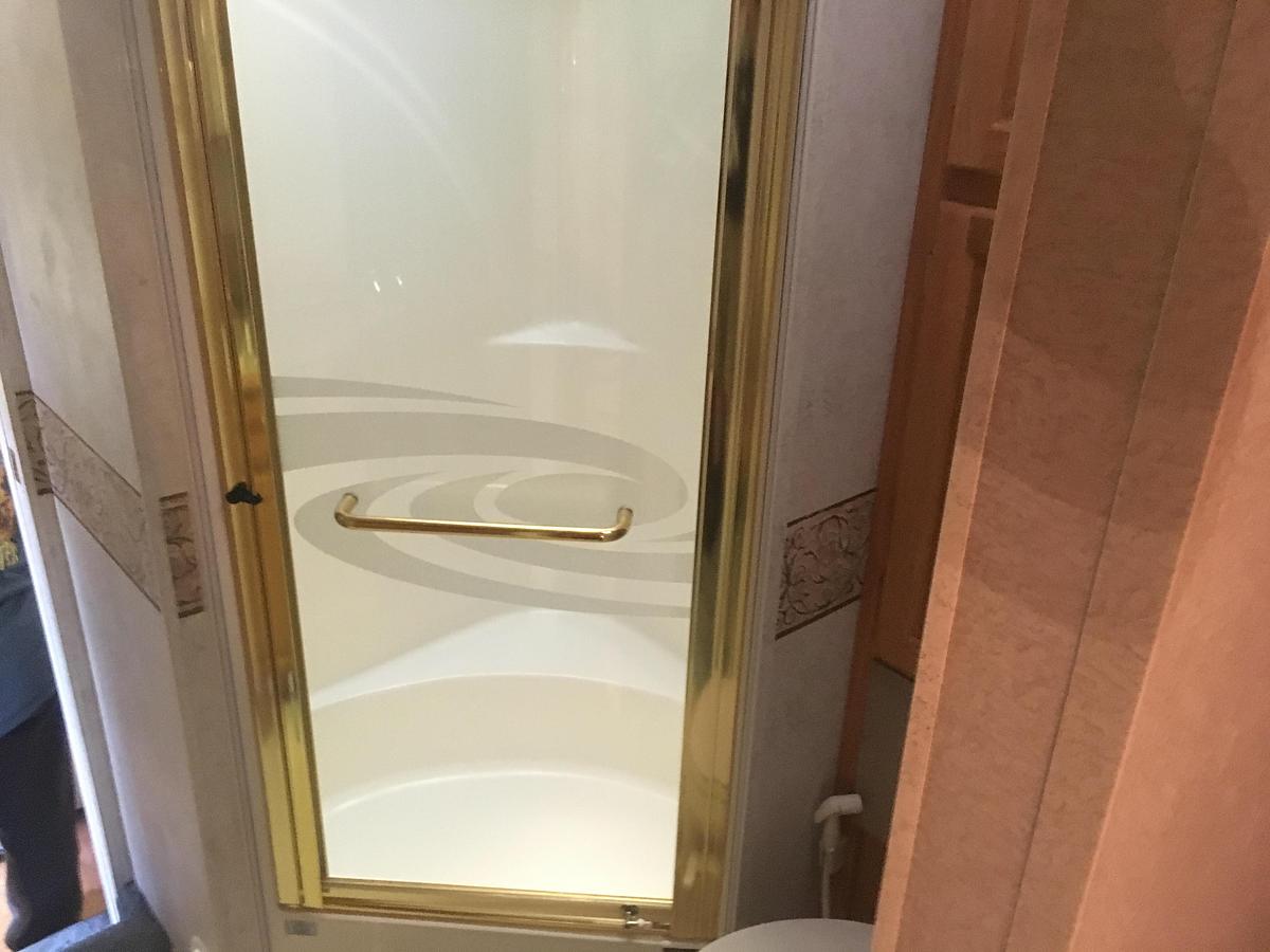 Used 2001 Newmar Mountain Aire 34RDCK Fifth Wheel