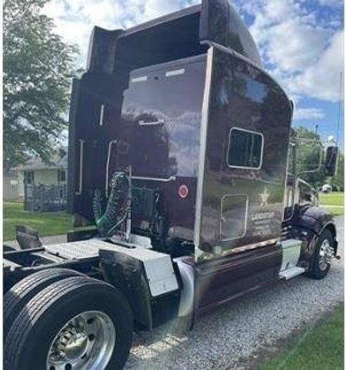 Used 2013 Peterbilt 386