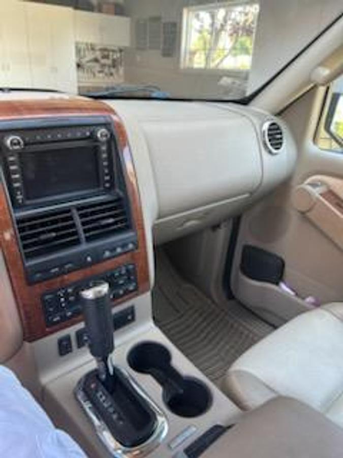 Used 2009 Ford  Explorer Eddie Bauer