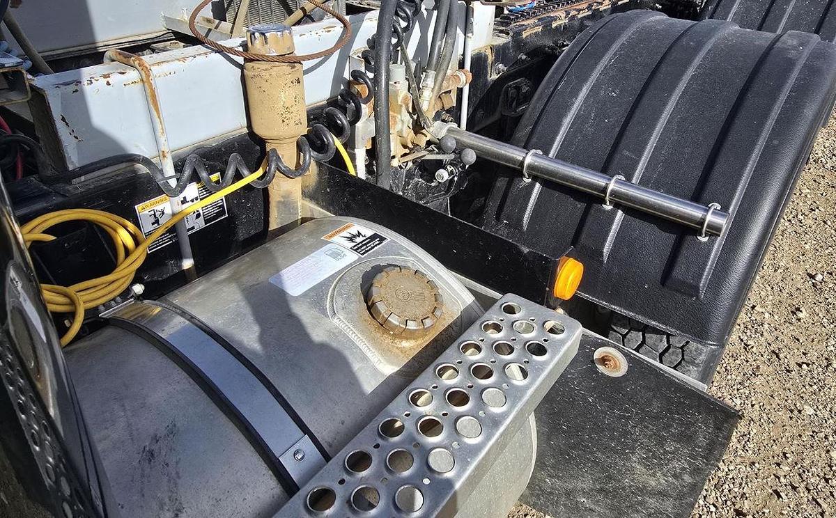 Used 2008 KENWORTH T800